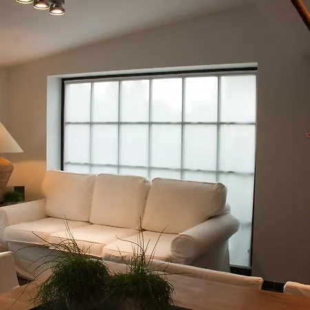 Patrijzenhoek Bed & Breakfast 4*